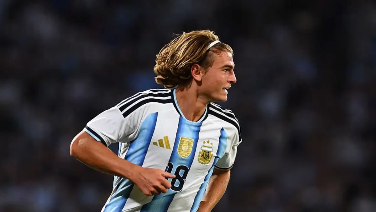 Argentina le mete dos a Bolivia en Córdoba y empieza a sacudirse la espina del Mundial