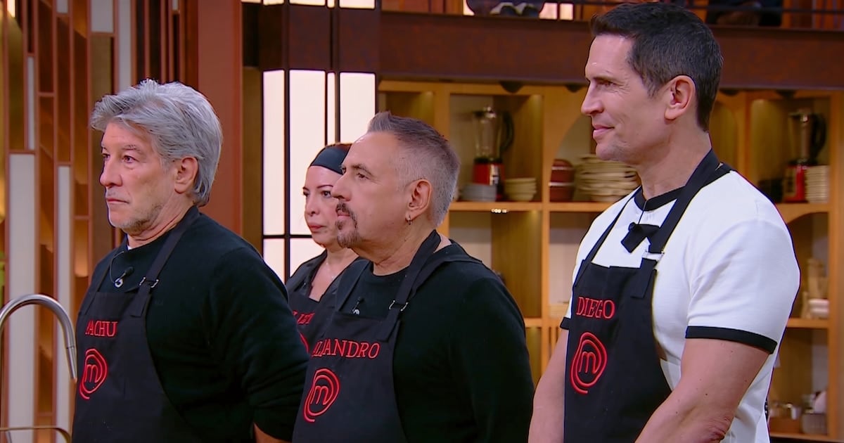 Una milanesa con resto de film y un guiño a lo clown terminaron de sacarlo del plato: Pachu Peña se despidió de MasterChef Celebrity