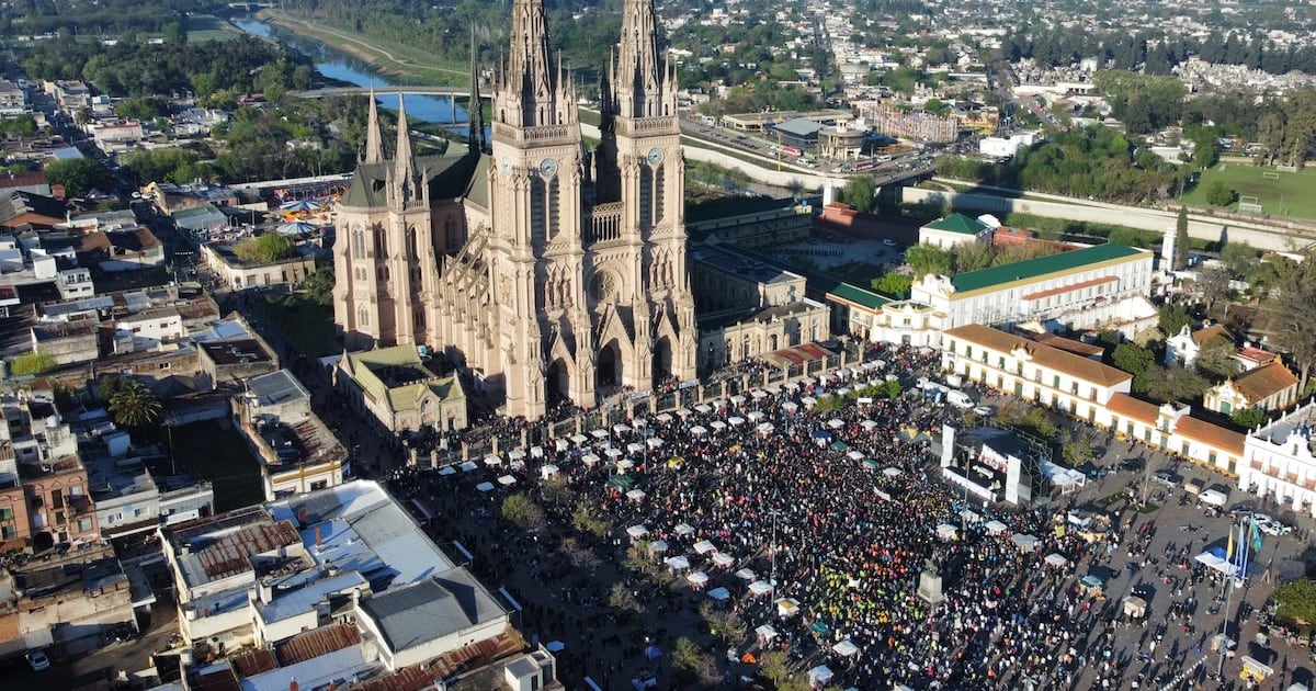 Alojamientos en Luján por la visita papal: publican precios de hasta 16.000 dólares por noche en casas a poca distancia de la Basílica