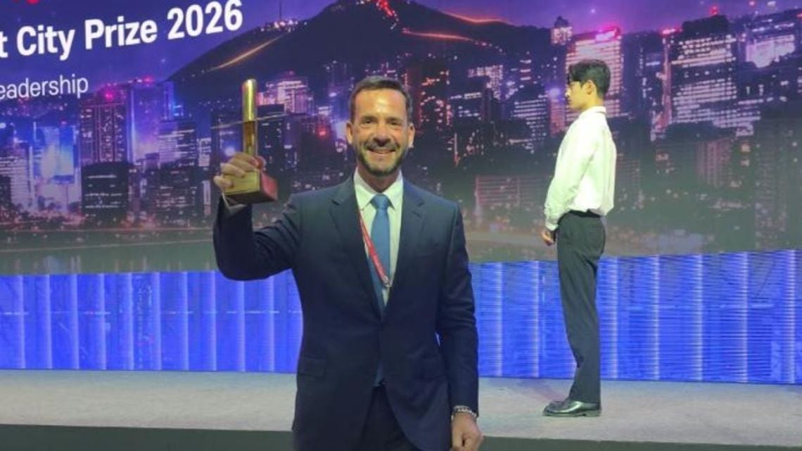 Escobar le puso nombre de planta a su chatbot y ahora le llega un premio internacional
