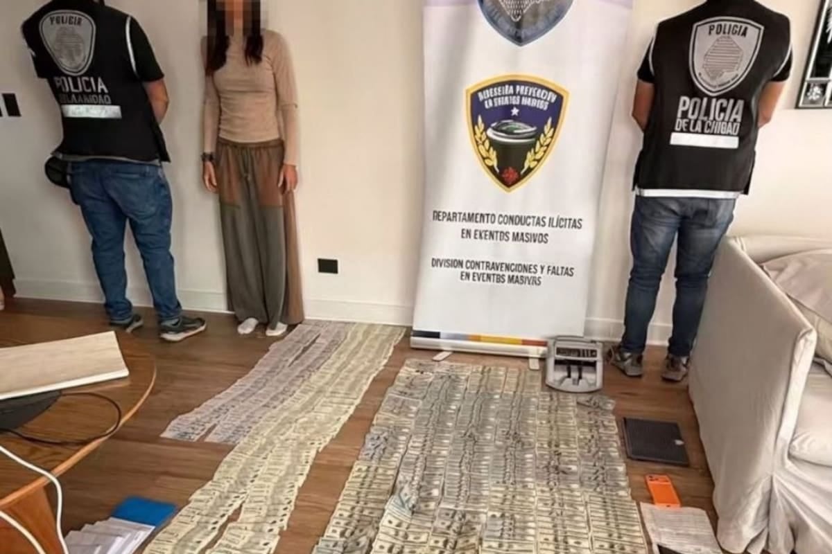 Allanamiento en Vicente López: secuestran más de diez millones de pesos y entradas en una causa por reventa de tickets