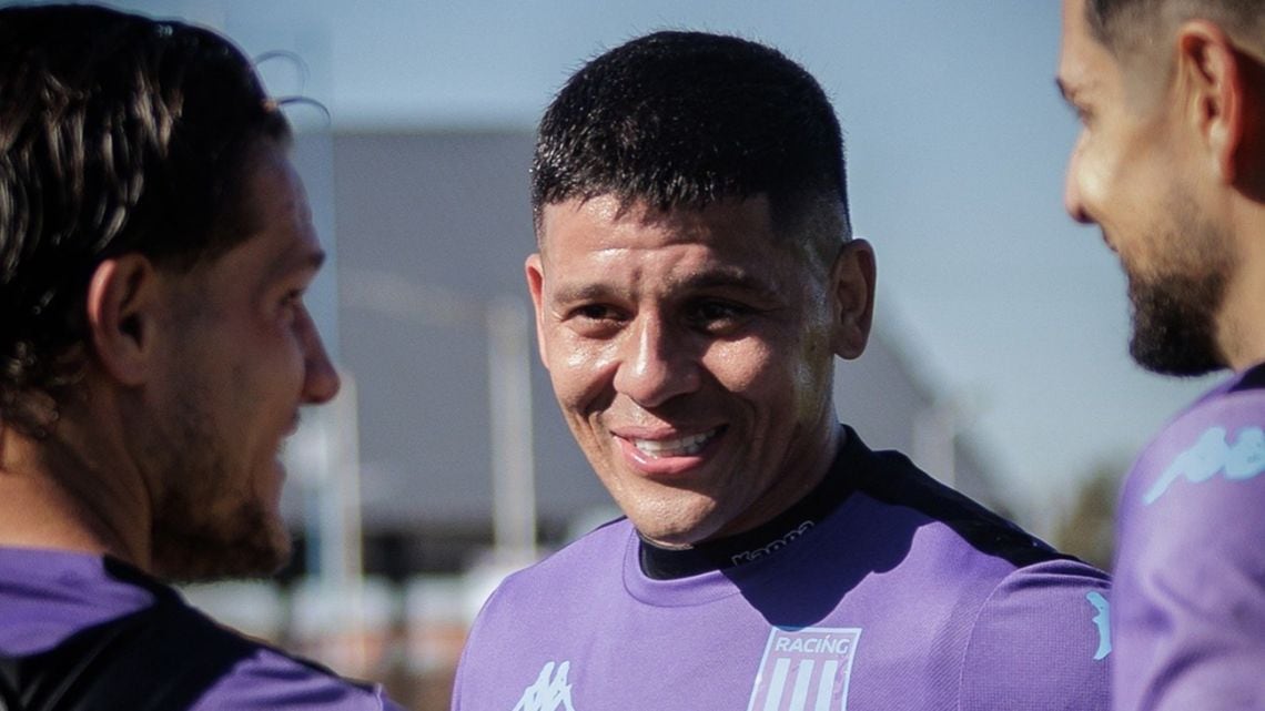 Rojo, en el limbo: Estudiantes corre contra el reloj para anotar al defensor antes de la semi con Flamengo