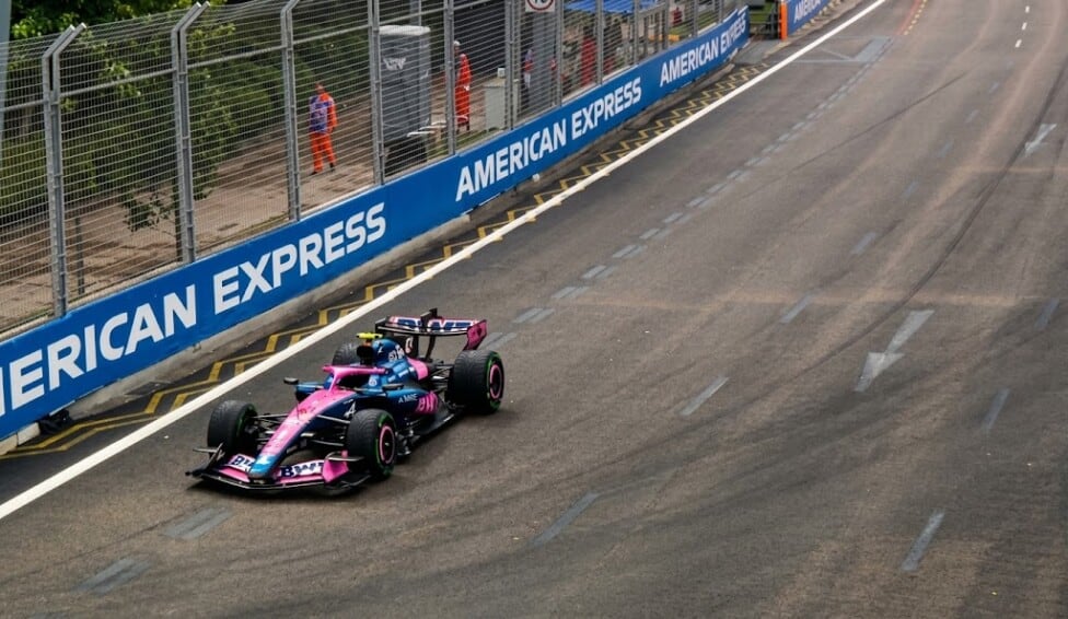 Verstappen capitalizó el caos de Marina Bay, Ferrari al podio y Colapinto abandonó a las dos vueltas