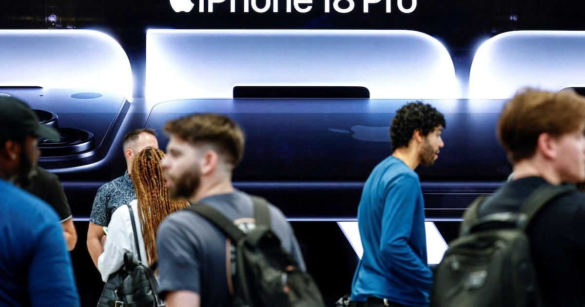 La estampida de los chips por la inteligencia artificial recalibró el plan del iPhone 18 Pro y le pinchó las ventas