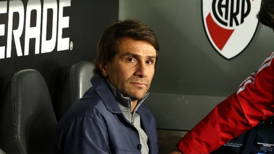 River se juega en Junín la vida en el Clausura y mira de reojo a Ramón Díaz