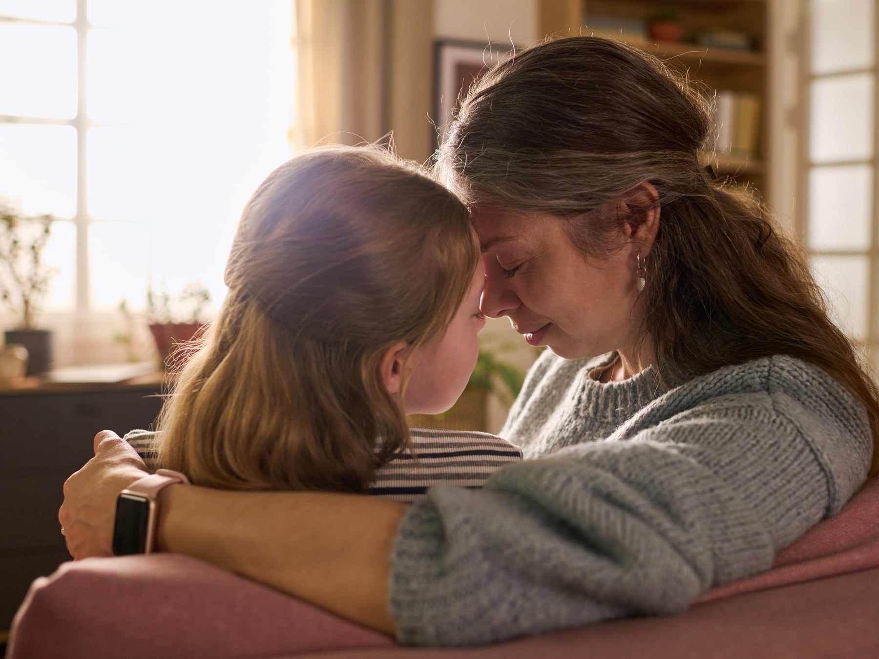 La infancia que vuelve cada vez que criamos: cómo reconocer los patrones que repetimos sin darnos cuenta
