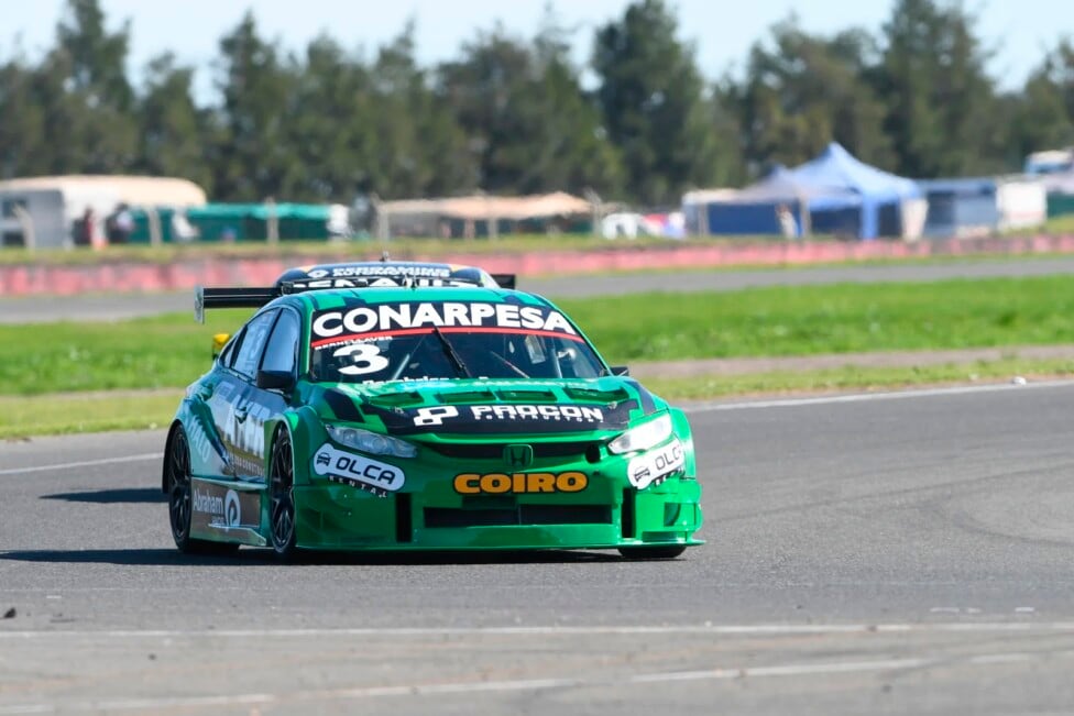 Concepción del Uruguay se prende fuego: Llaver defiende la cima del TC2000 con 22 puntos de luz