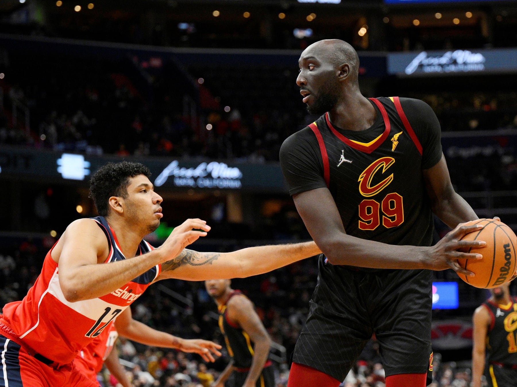 El gigante senegalés Tacko Fall recaló en Philadelphia y peleará por un lugar en los 76ers