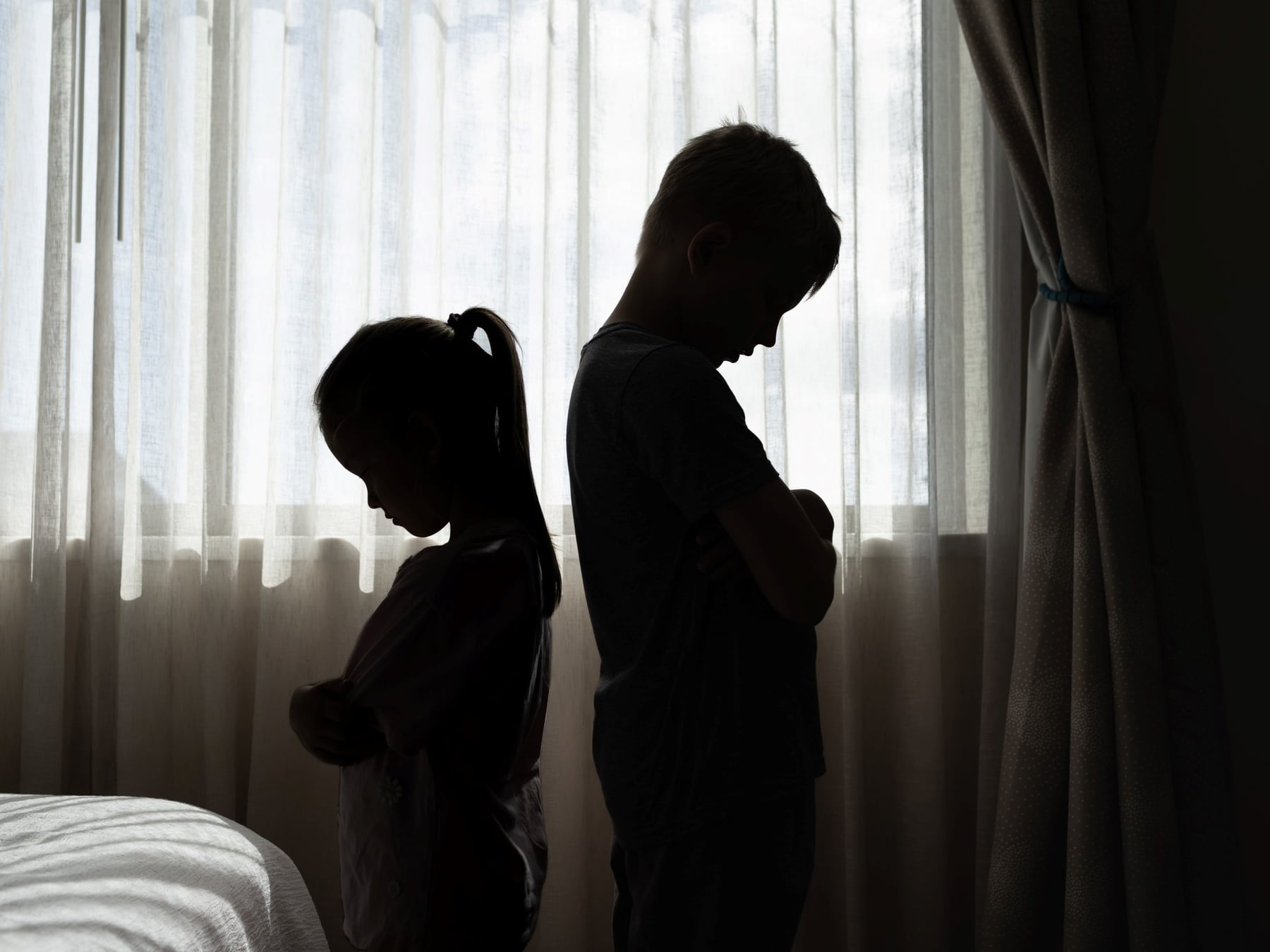 Dos hermanos, dos infancias: por qué los recuerdos no siempre coinciden
