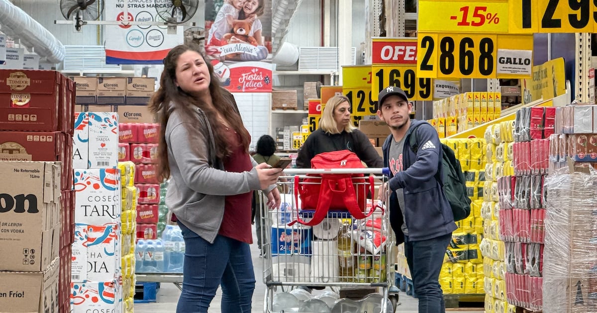 El consumo minorista se retrajo en agosto y Família claramente el impacto de los precios